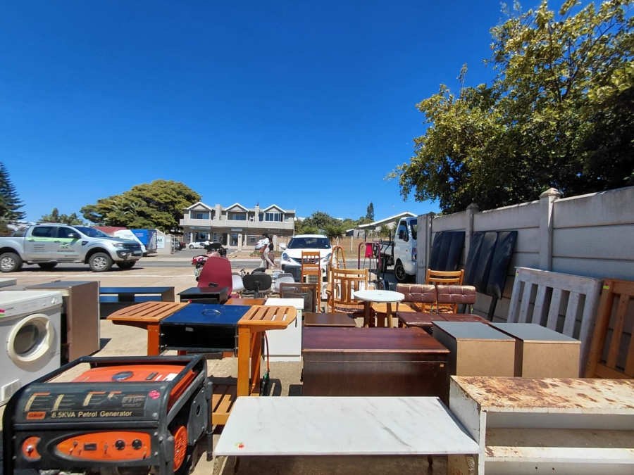 Commercial Property for Sale in Jeffreys Bay Central Eastern Cape